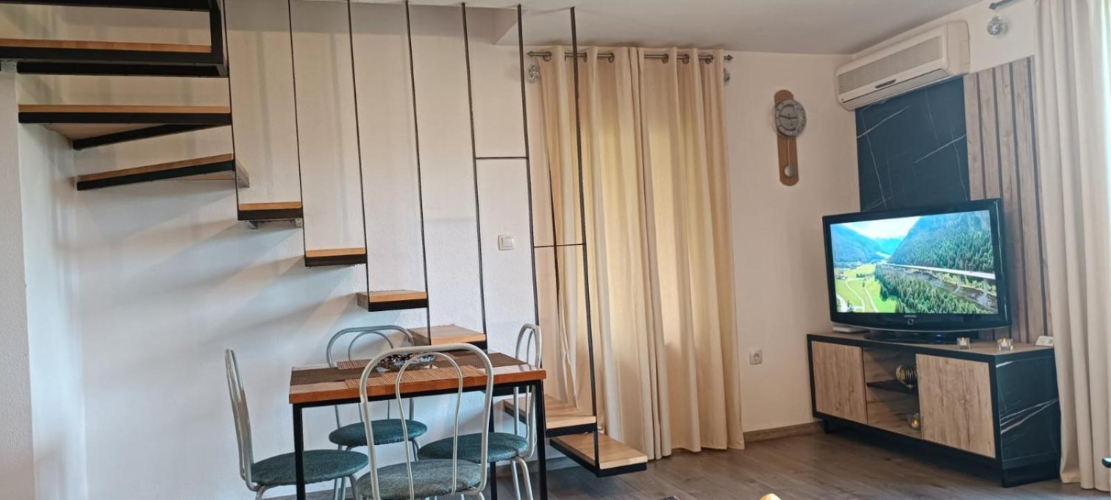 Pyramid Holiday House 비소코 외부 사진