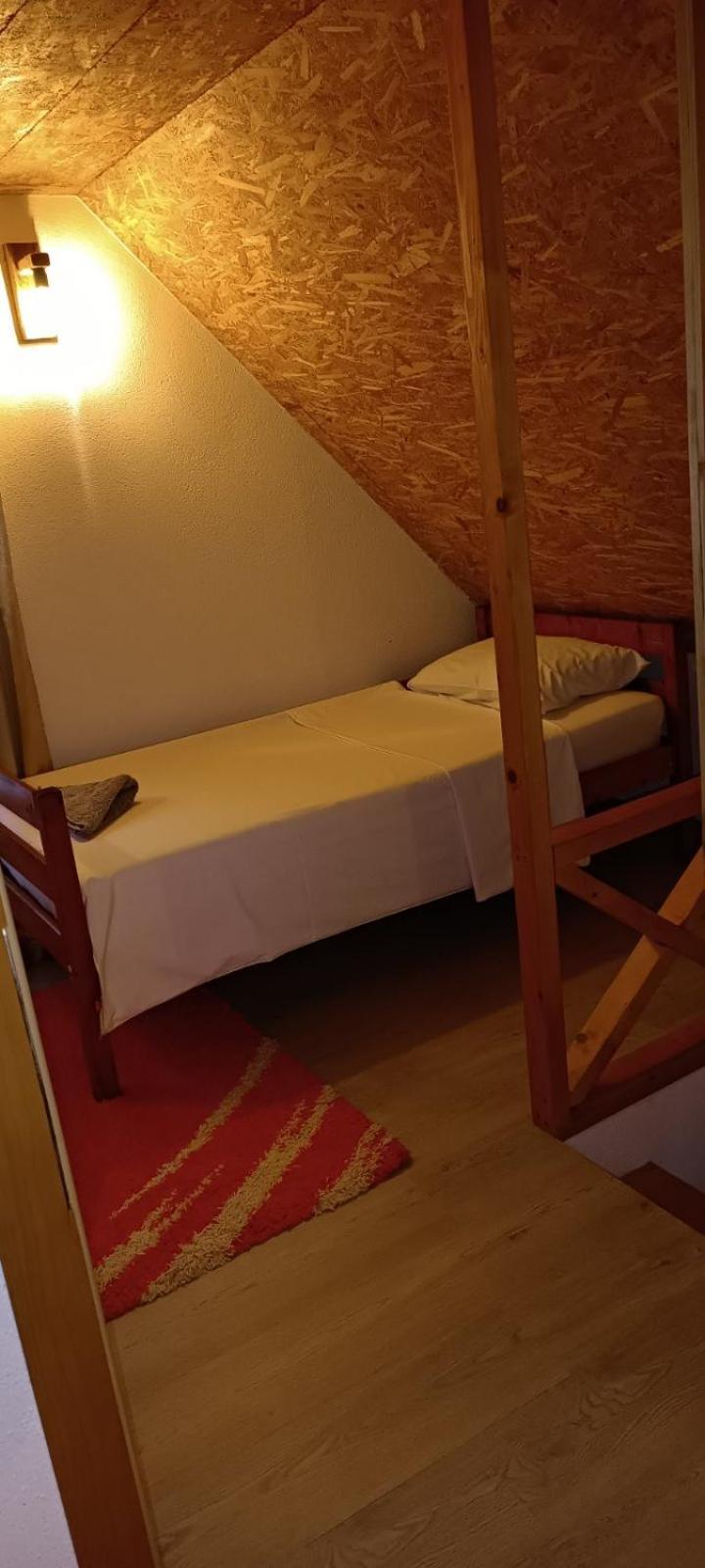 Pyramid Holiday House 비소코 외부 사진